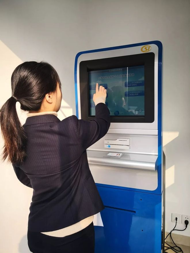 江津24小时套医保卡回收(24小时套医保卡回收什么意思)